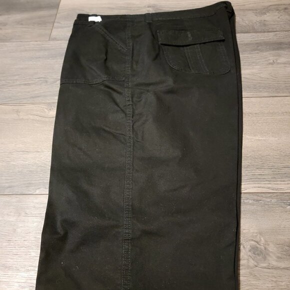 Croft and Barrow Black capri's size 10 - Picture 1 of 5